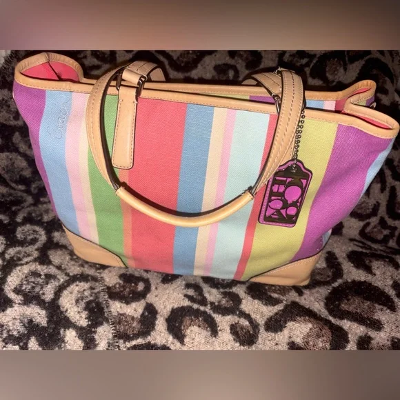 VTG COACH Hampton Weekender Tote - Picture 1 of 16